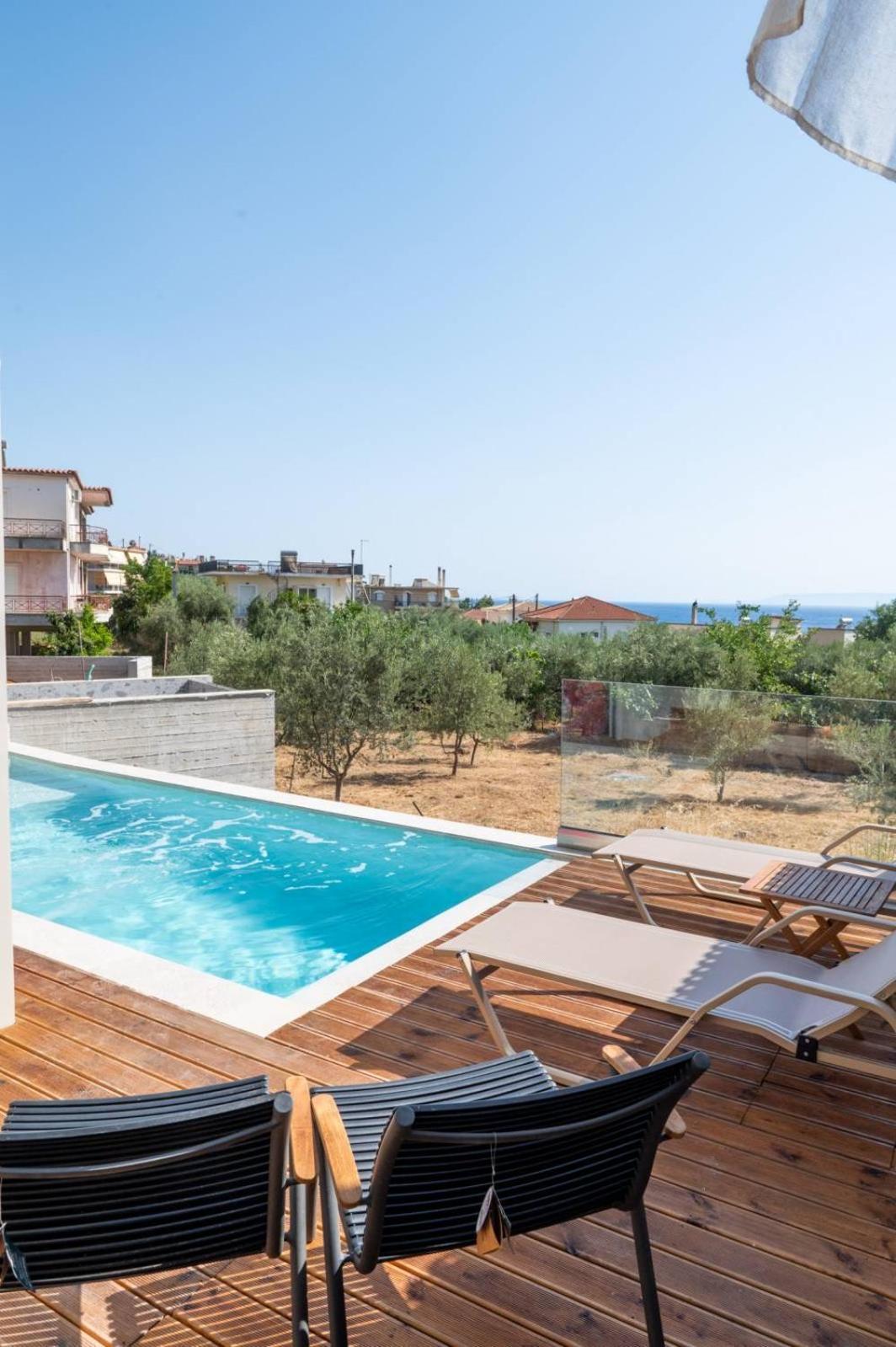 Petradi Suites Kalamata Exteriör bild