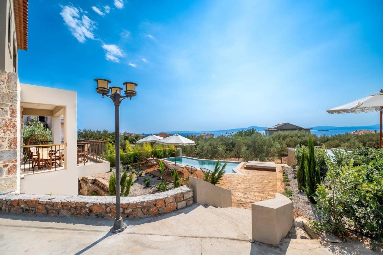 Petradi Suites Kalamata Exteriör bild