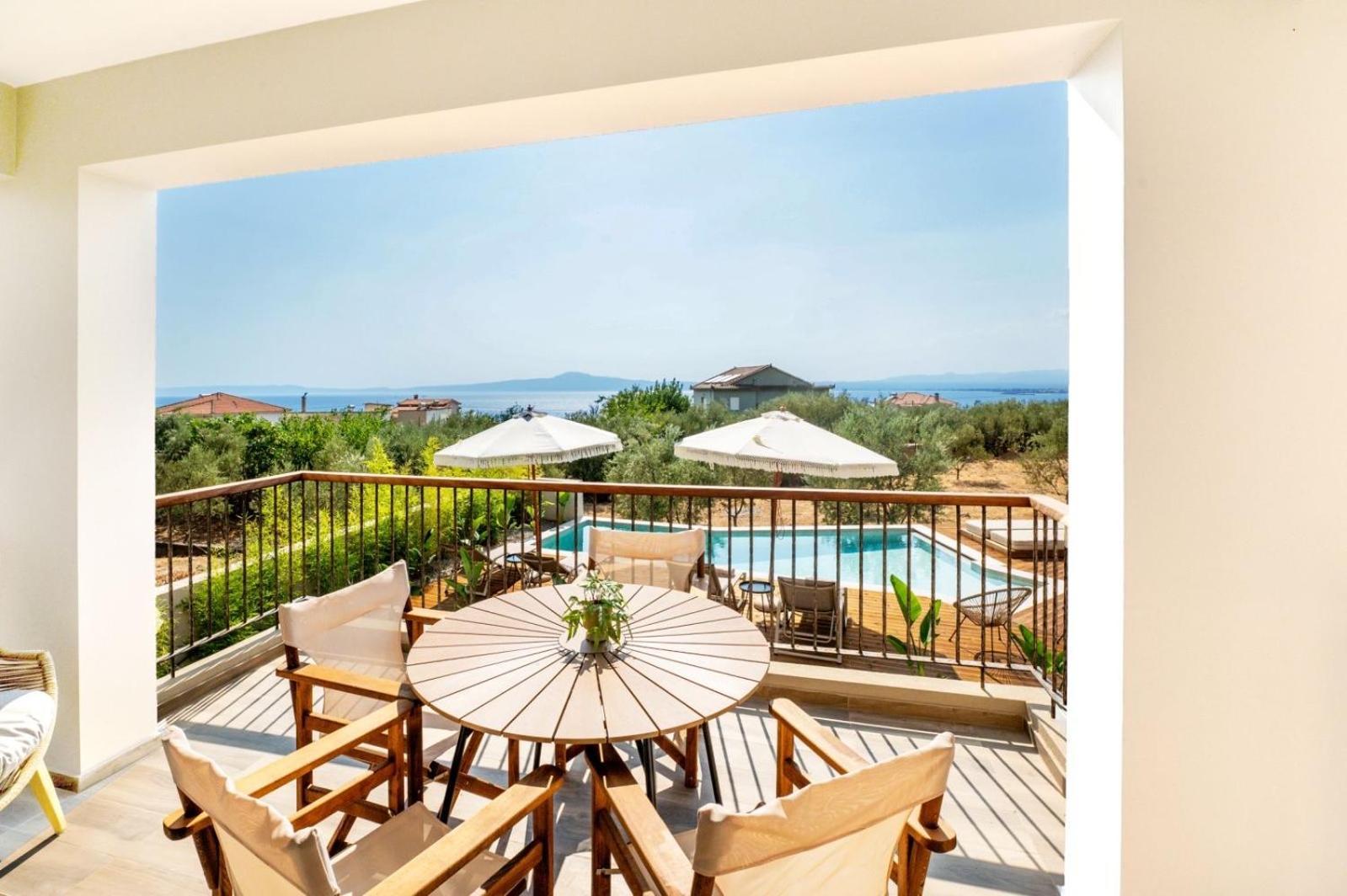 Petradi Suites Kalamata Exteriör bild