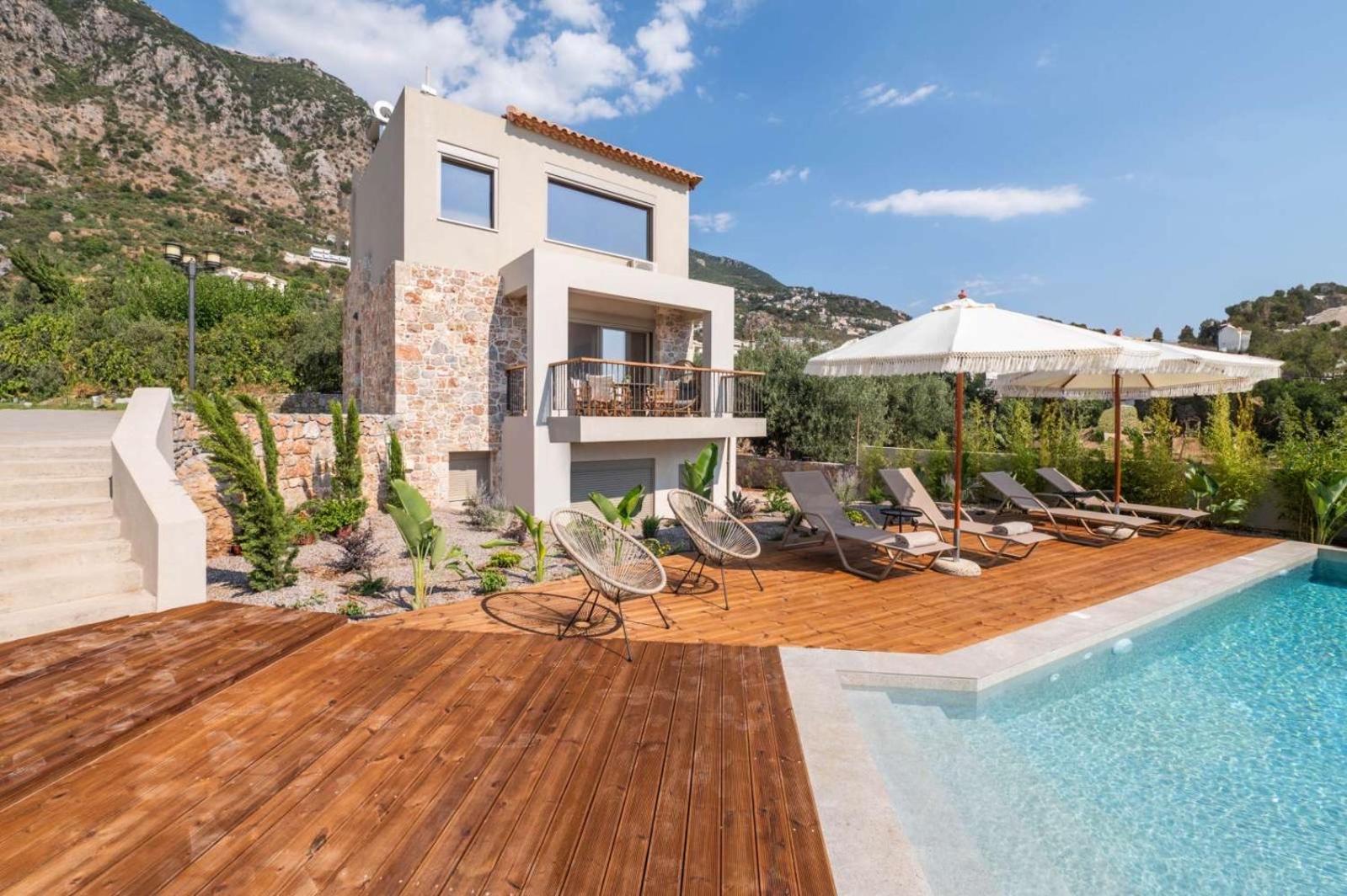 Petradi Suites Kalamata Exteriör bild