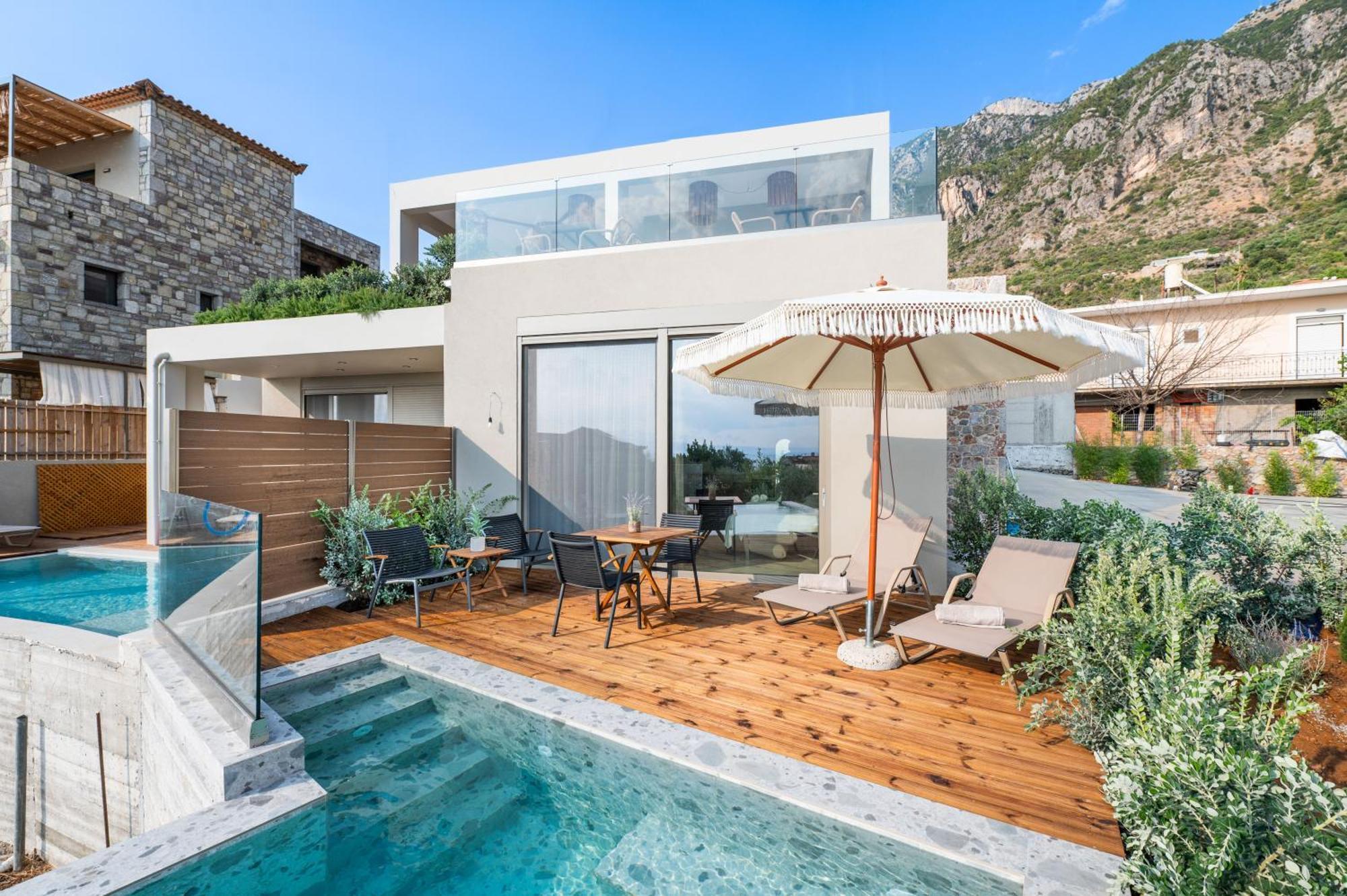 Petradi Suites Kalamata Exteriör bild
